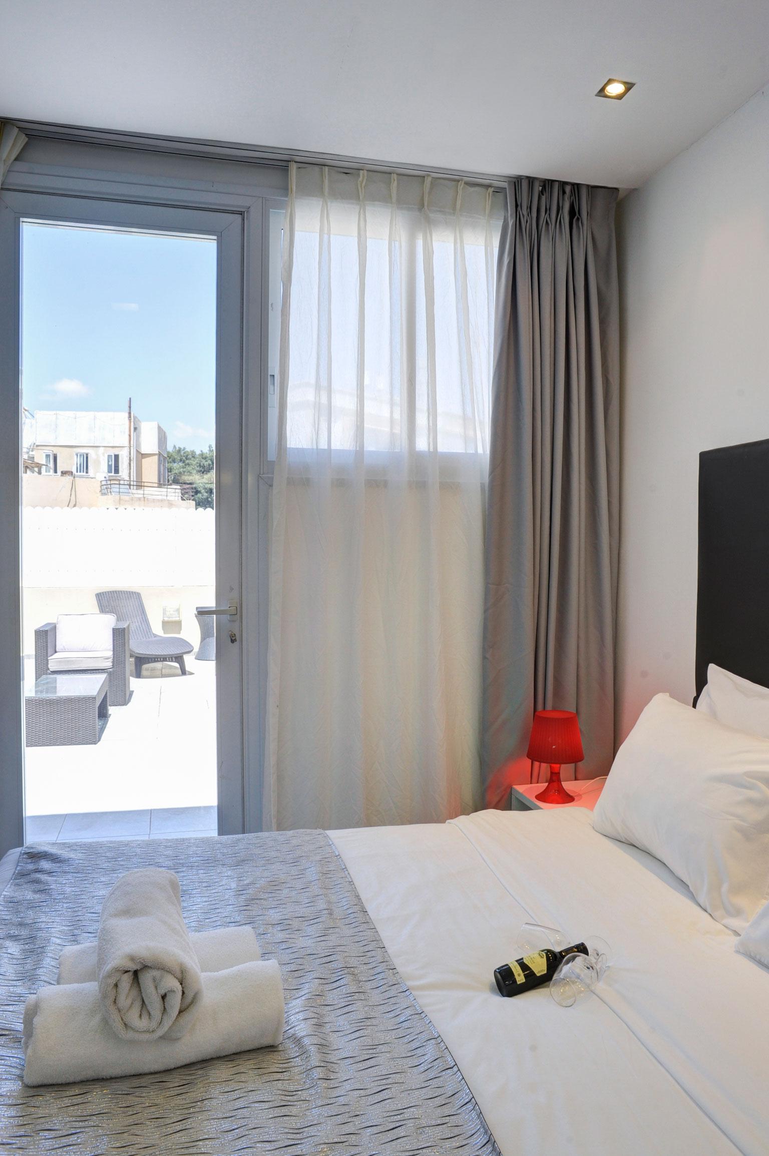 Geula Suites By Raphael Hotels เทลอาวีฟ ภายนอก รูปภาพ