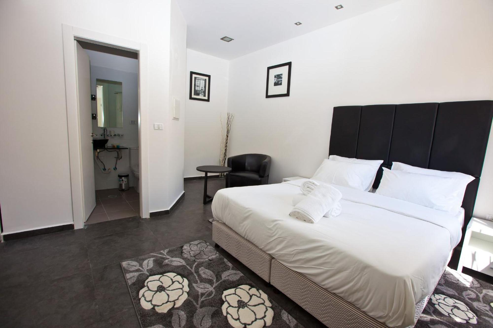 Geula Suites By Raphael Hotels เทลอาวีฟ ภายนอก รูปภาพ