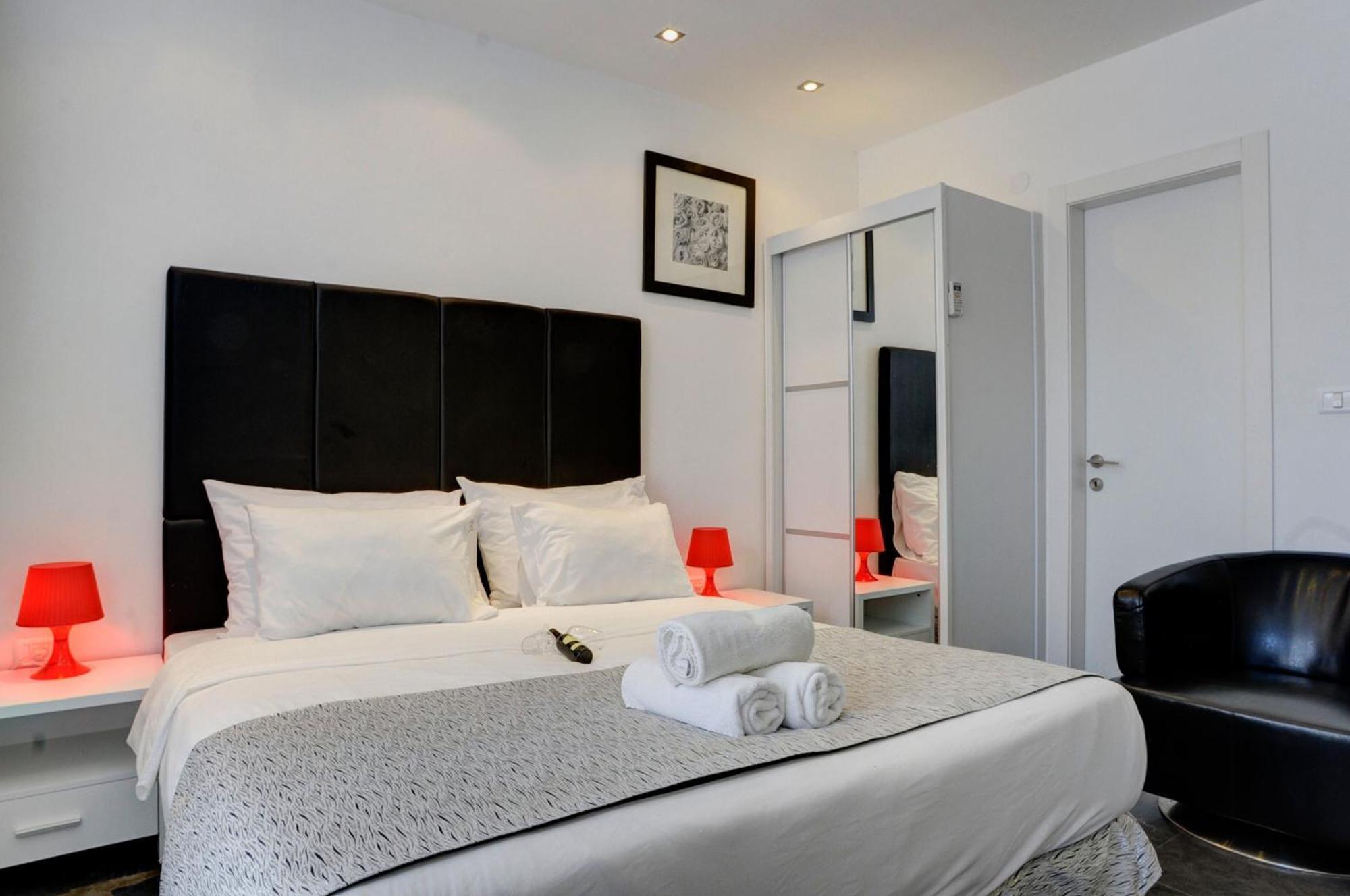 Geula Suites By Raphael Hotels เทลอาวีฟ ห้อง รูปภาพ